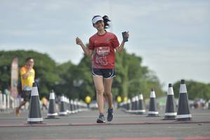 BIB: 0205, 
                            <button type="button" onclick="openModal(4911207)" class="btn btn-primary btn-sm float-right btn-popup" data-toggle="modal" data-target=".modal-high-quality">
                        <i class="fas fa-shopping-cart"></i> Add to Cart
                    </button>
                                            <button type="button" onclick="isThisMe(4911207, true)" class="btn btn-success btn-sm float-right btn-popup btn-isme hidden" data-toggle="tooltip" data-placement="bottom" title="นี่คือรูปของคุณใช่ไหม คลิกที่นี่เพื่อเอาเข้าอัลบั้ม">
                        <i class="fas fa-plus"></i> Add to album
                    </button>
                    <button type="button" onclick="isThisMe(4911207, false)" class="btn btn-warning btn-sm float-right btn-popup btn-isnotme hidden">
                        <i class="fas fa-ban"></i> Remove from album
                    </button>